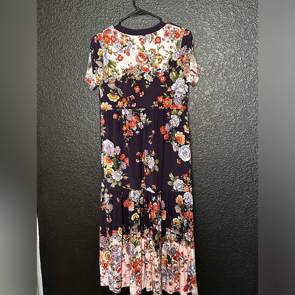 Johnny Was Elsa Tiered Short Sleeve Henley Knit Floral Tea Length Dress XS - Picture 7 of 8